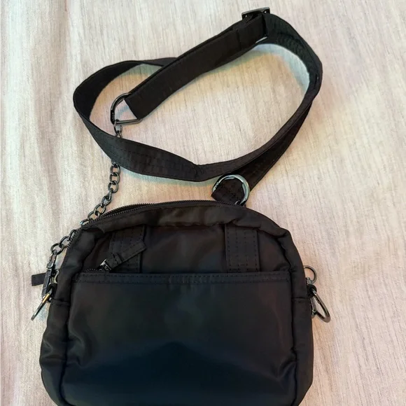 Lug Swing Convertible Black Quilted Crossbody Bag - Picture 3 of 3